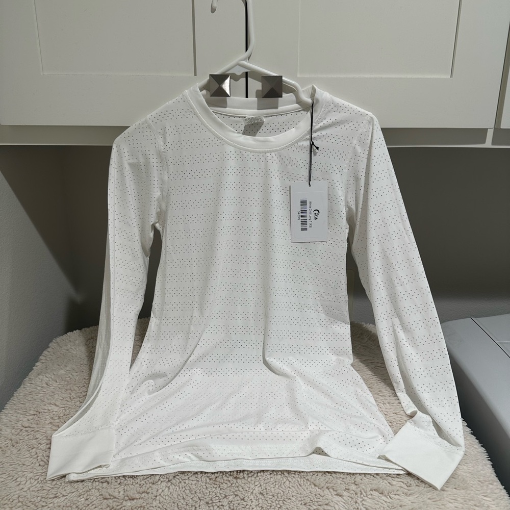 Zyia NWT Women Long Sleeve Top Size XS